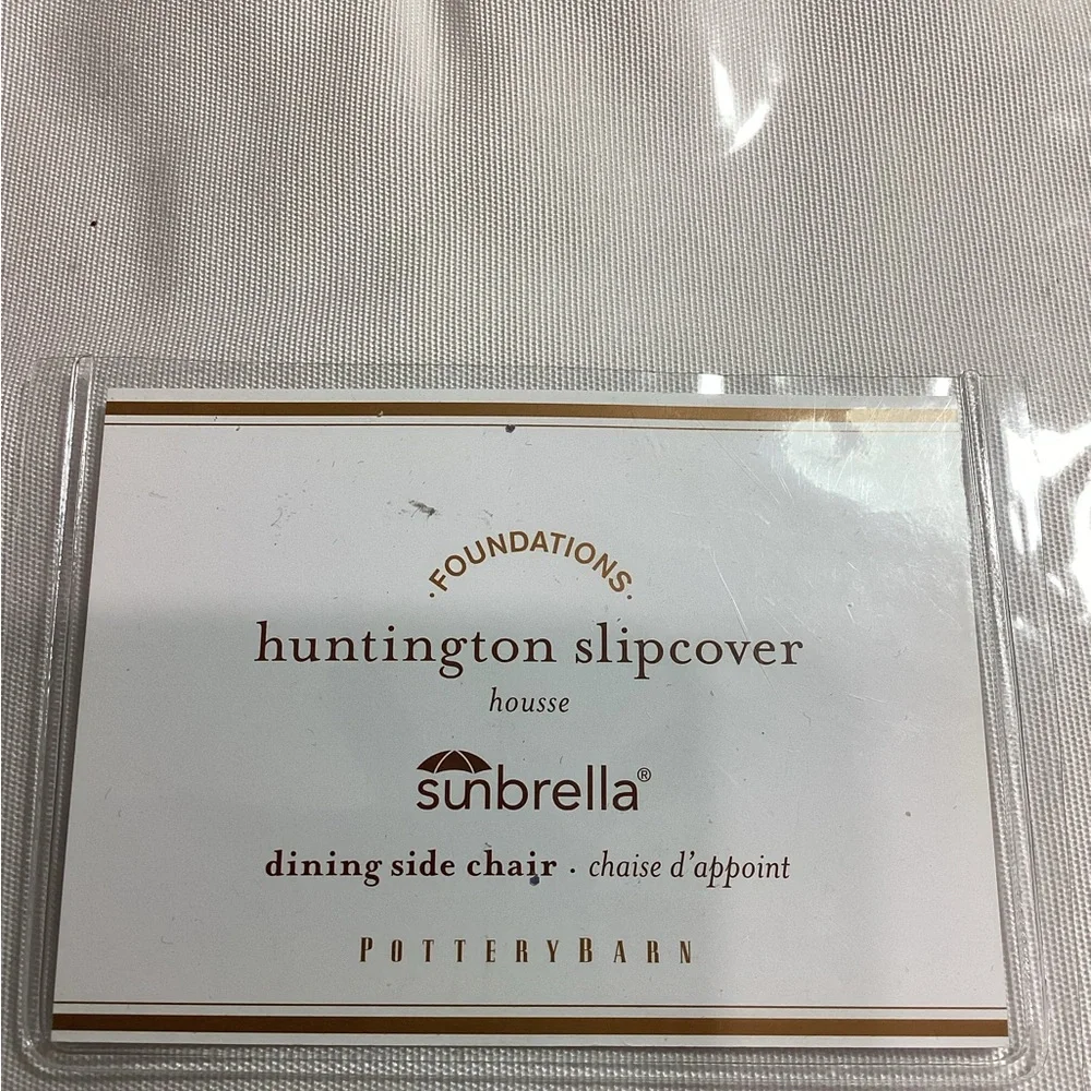 Pottery Barn Huntington Slipcover - Cream
